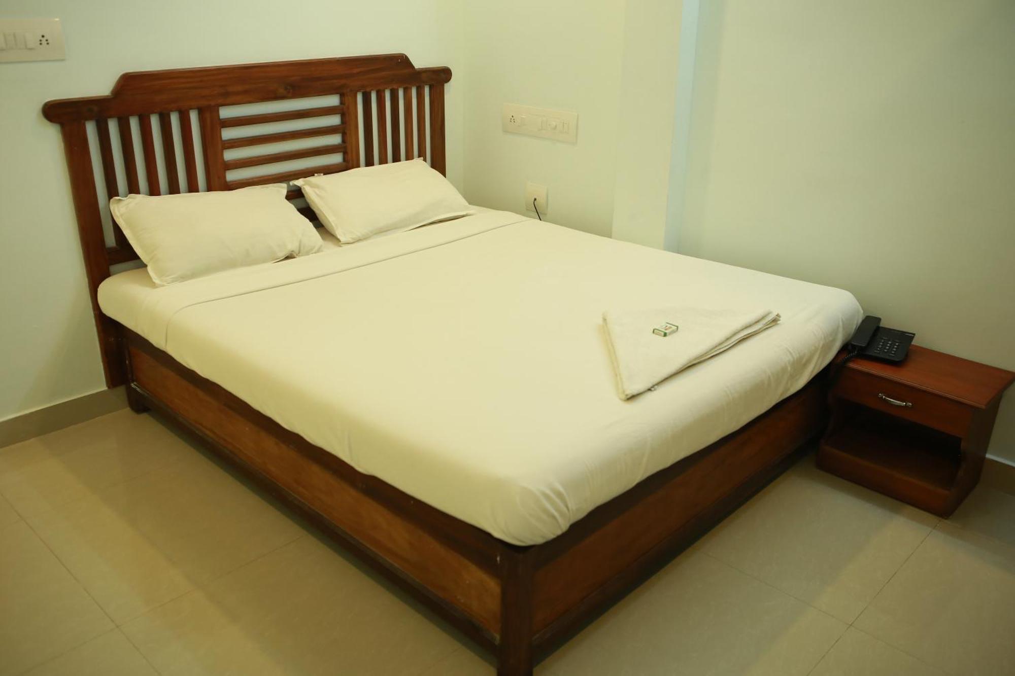 Hotel Anna Residency Nedumbassery Exterior foto