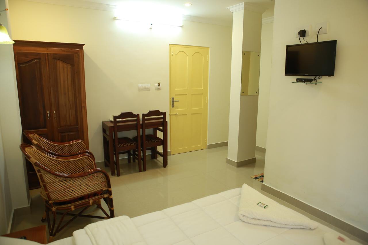 Hotel Anna Residency Nedumbassery Exterior foto