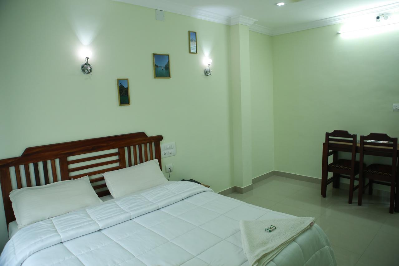 Hotel Anna Residency Nedumbassery Exterior foto