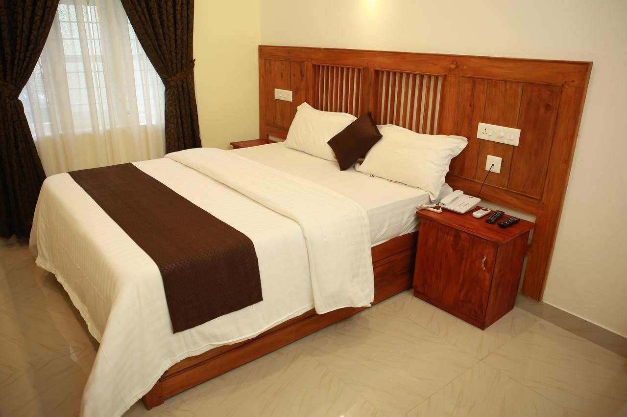 Hotel Anna Residency Nedumbassery Exterior foto