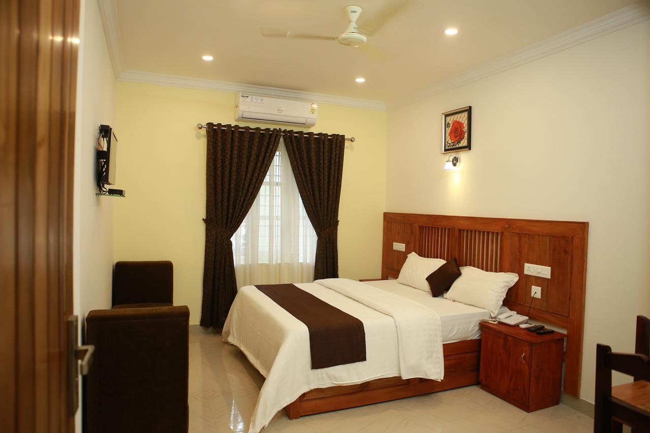 Hotel Anna Residency Nedumbassery Exterior foto