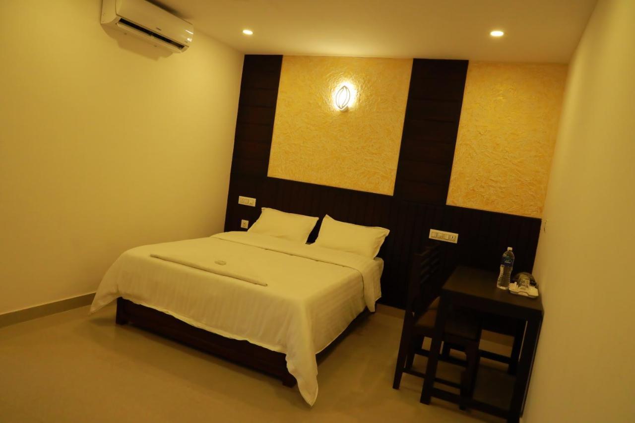 Hotel Anna Residency Nedumbassery Exterior foto