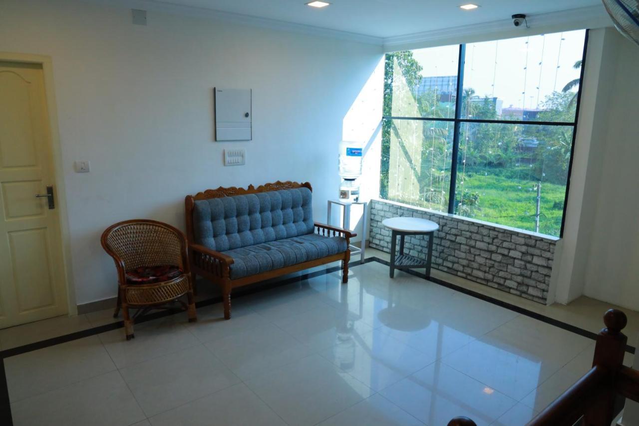 Hotel Anna Residency Nedumbassery Exterior foto