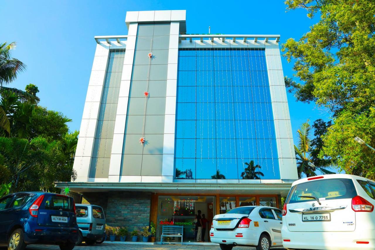 Hotel Anna Residency Nedumbassery Exterior foto